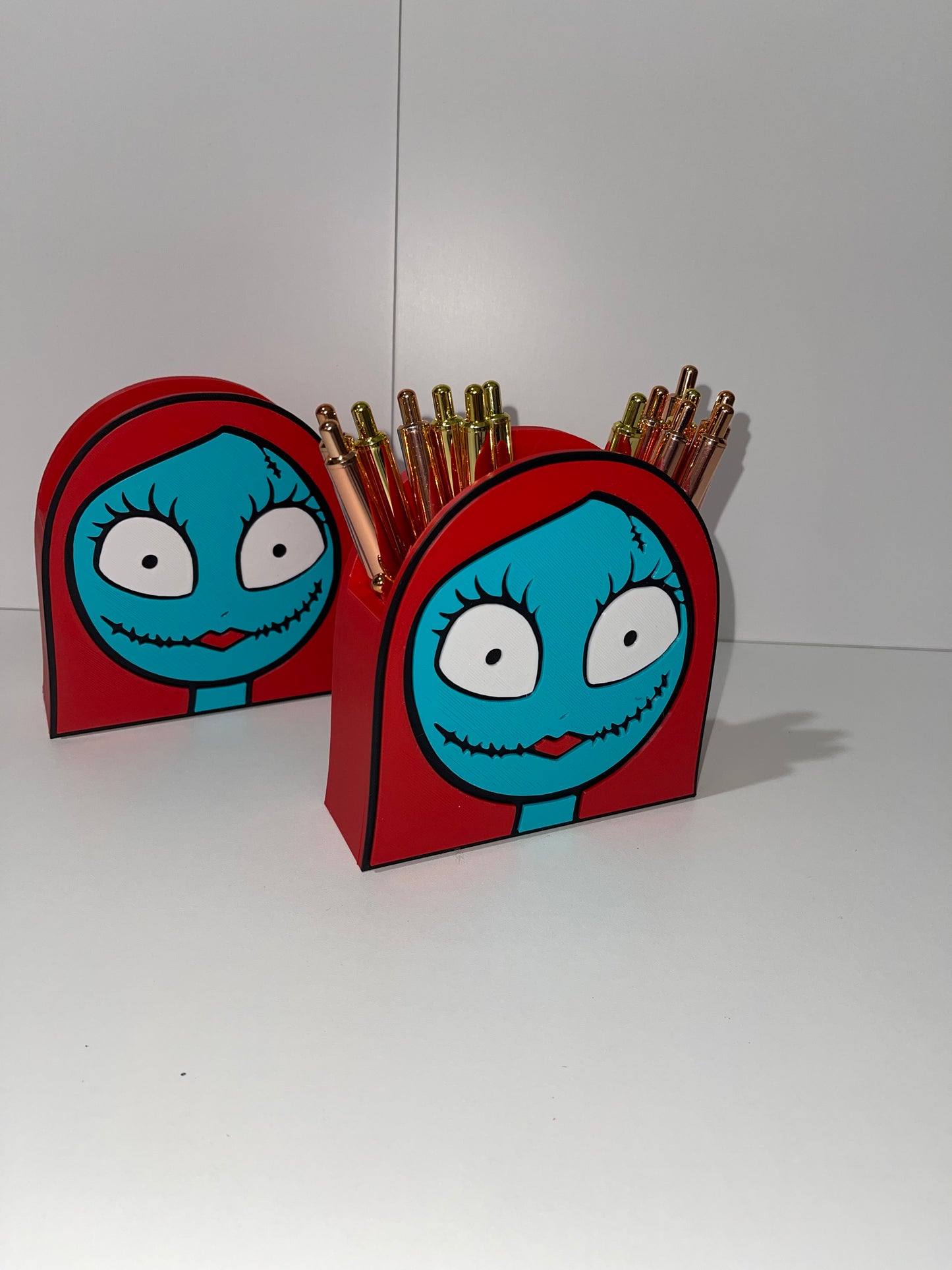 SALLY PEN HOLDER