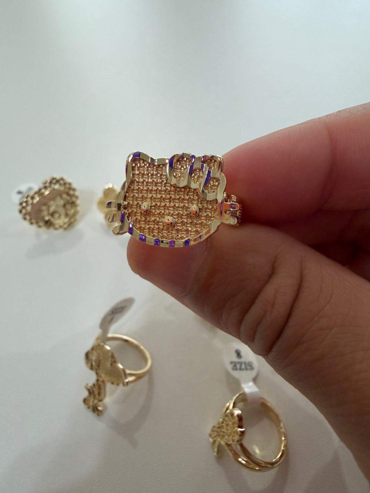 Hk head 18k laminated gold ring