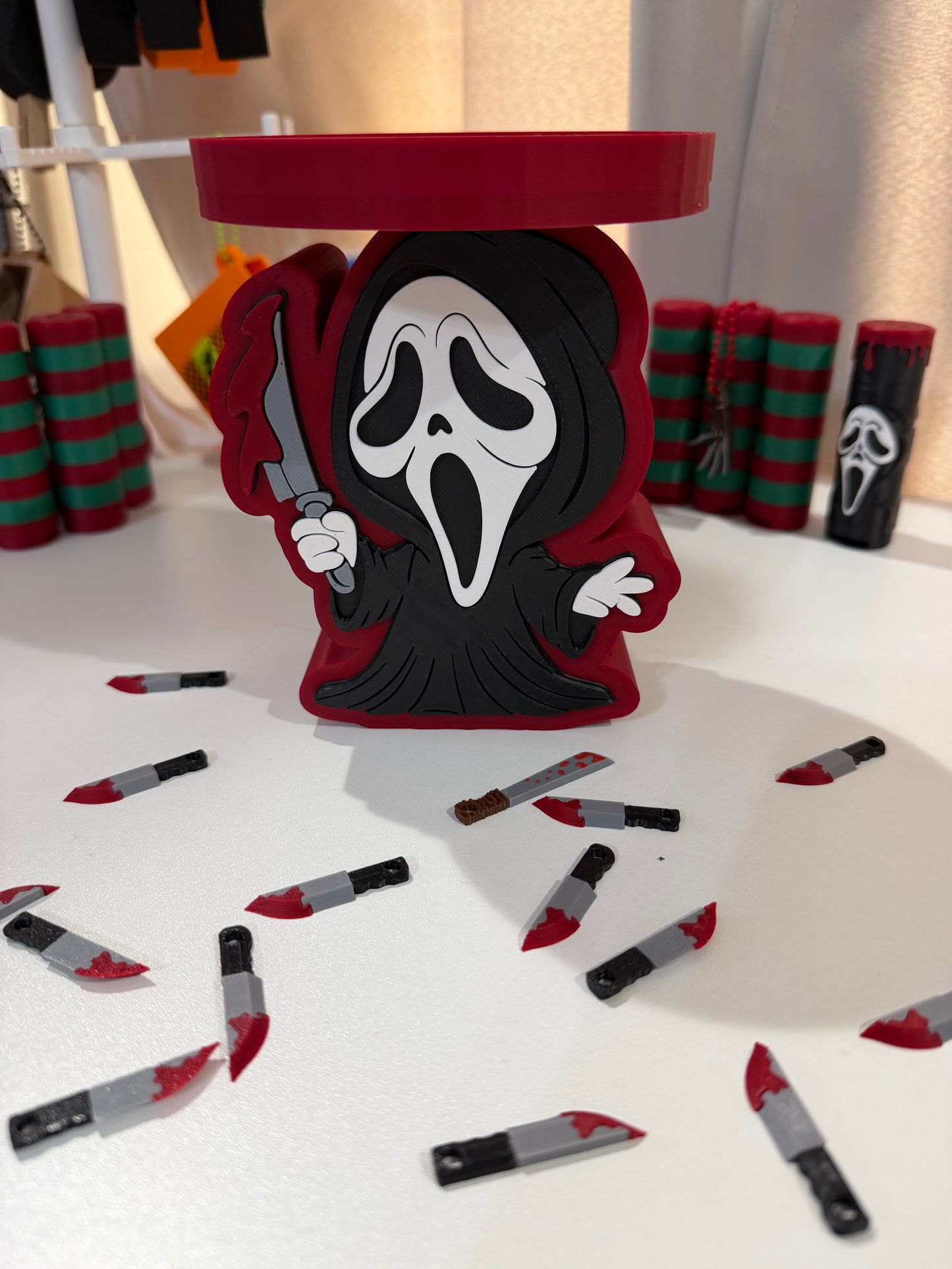 Ghost face candle holder in red