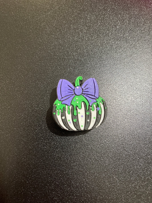 Beetle juice pumpkin