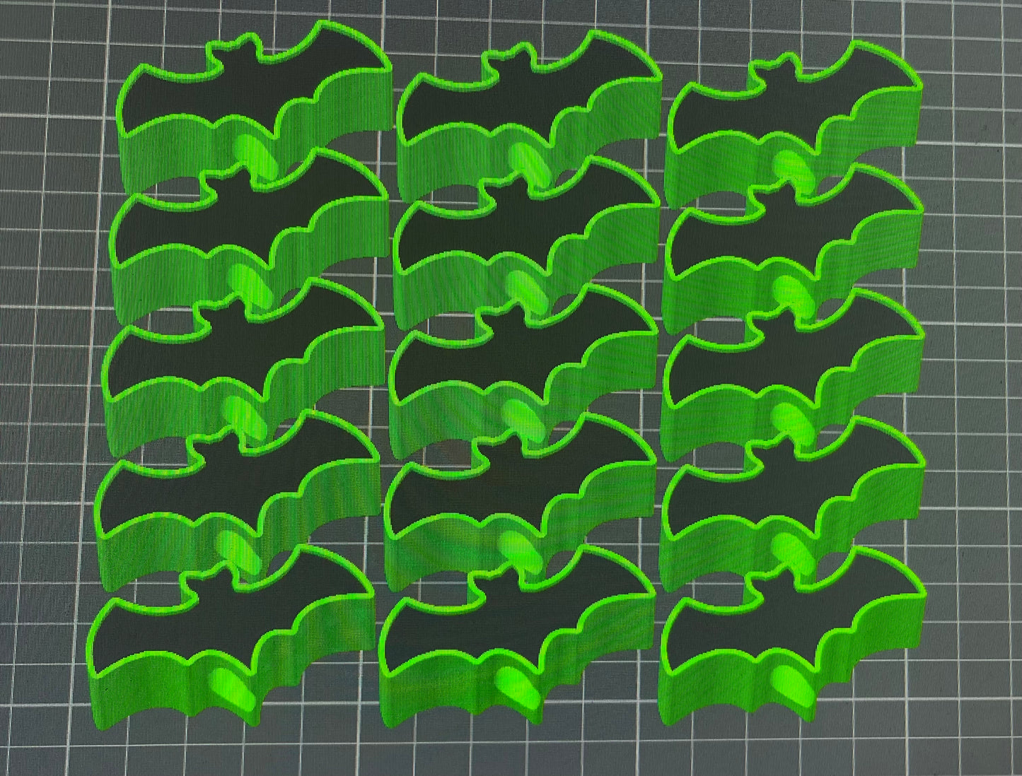 Neon green bats straw toppers (8mm) 15 toppers